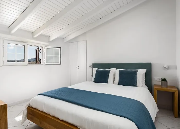 The Seaview Corner Apartments By Konnect, Ipsos Corfu